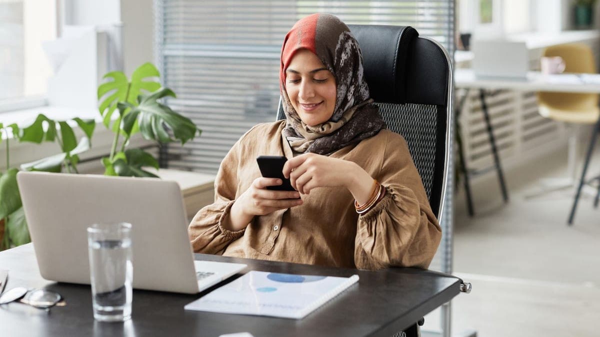 إدارة حساب واحد على السوشيال ميديا لمدة شهر